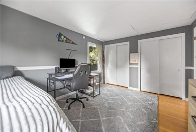 Welcome home to this beautiful 4-bedroom, 2.5-bath Colonial - photo 30