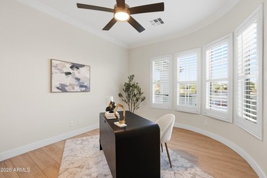 Stunning, move-in ready 3 bedroom + den, 2.5 bath home on a - photo 33