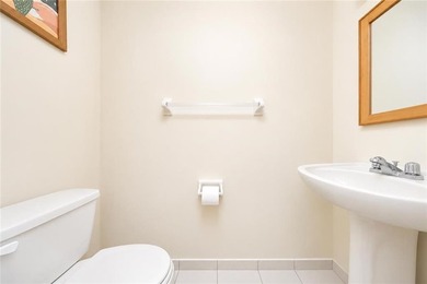 Welcome to 30 Tone Lane, Staten island, NY 10305! Move right - photo 10