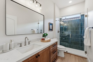 Stunning, move-in ready 3 bedroom + den, 2.5 bath home on a - photo 42