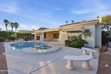 Stunning, move-in ready 3 bedroom + den, 2.5 bath home on a - photo 45