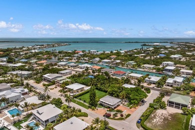 Welcome to your private island retreat on prestigious Plantation - photo 50