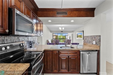 Lake Condo For Sale in Boca Raton, Florida