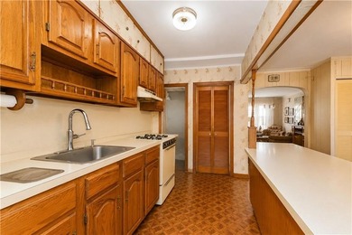 Don't miss this exceptional opportunity to own a 2-family brick - photo 10