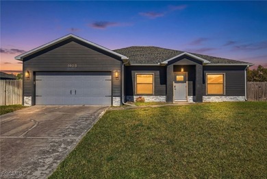 Cape Coral Area Home For Sale in Cape Coral Florida