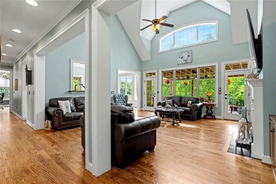 Experience ultimate golf course luxury in Tully Point at - photo 8