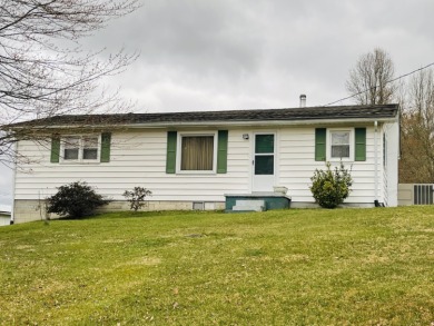 Laurel River Home Sale Pending in Lily Kentucky