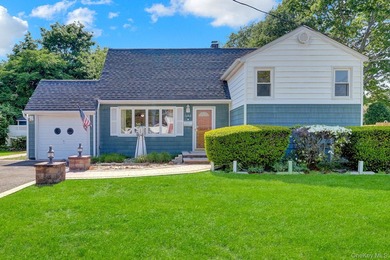 GREAT CURB APPEAL , PROPERTY AND LAYOUT ! UPDATED SIDING, ROOF - photo 1