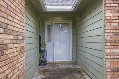 ***Home Sweet Home*** Welcome to this beautifully UPDATED 3 - photo 4