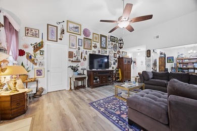 ***Home Sweet Home*** Welcome to this beautifully UPDATED 3 - photo 5