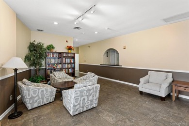 Oceanside Alhambra Condominium Updated Corner Unit 2 Br Duplex - photo 26