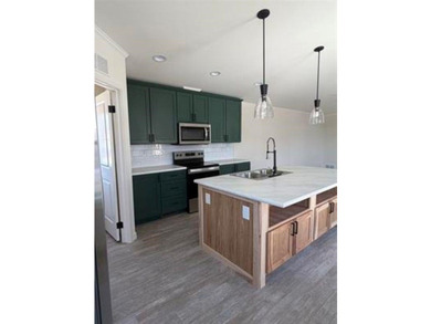 Additional listing photo 1