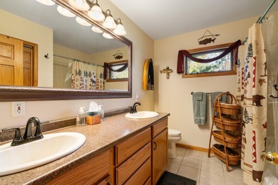 A rare opportunity on beautiful Munro Lake with 80' of frontage! - photo 36