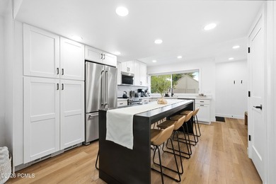 Move in and start living -- this fully remodeled townhome has - photo 4