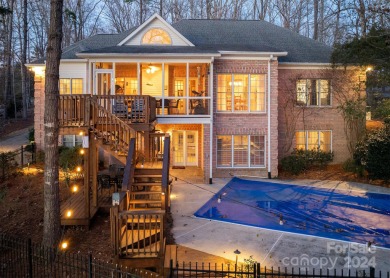 Beautiful lake house that checks all the boxes! - Lake Home For Sale in Norwood, North Carolina