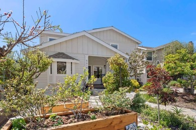 BIRD ROCK SUMMER RENTAL - House & Studio Cottage. Tucked away in - photo 2
