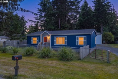 Coastal Oregon living at its best! Nestled just minutes from the - photo 6
