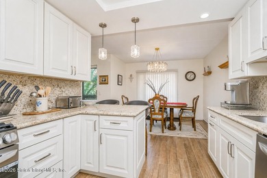 Welcome to 41 Wellington Court. This beautifully updated - photo 6