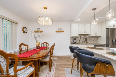 Welcome to 41 Wellington Court. This beautifully updated - photo 7