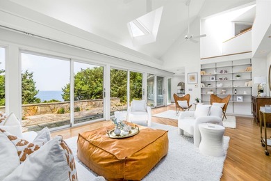 Waterfront contemporary luxury on a private lane in the coveted - photo 8