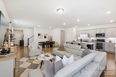 Welcome to this beautifully maintained two-story end-unit - photo 11