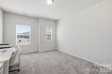 Welcome to this beautifully maintained two-story end-unit - photo 22