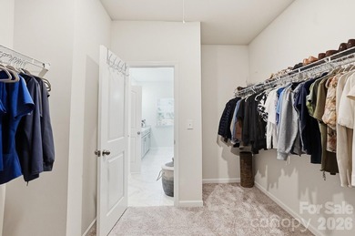 Welcome to this beautifully maintained two-story end-unit - photo 27