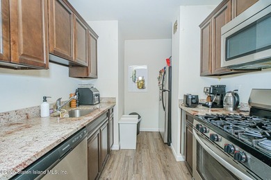 Stunning fully renovated 2-bedroom, 1-bath condo in the highly - photo 10