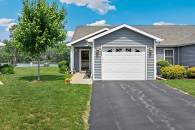 Lake Condo For Sale in Dixon, Illinois