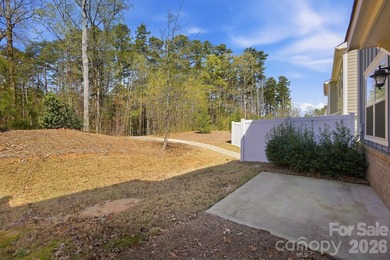 Welcome to this beautifully maintained two-story end-unit - photo 35