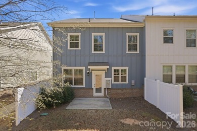 Welcome to this beautifully maintained two-story end-unit - photo 38