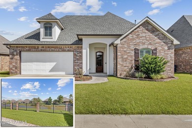 Sugar Mill Pond Home For Sale in Youngsville Louisiana