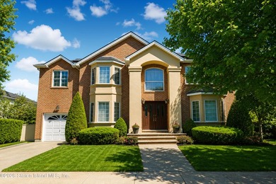 1st time offer! 2-family detached, 4 BR Center Hall Colonial - photo 2