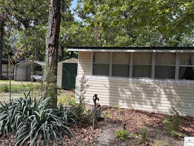 This is the perfect weekend retreat you have been waiting for! - photo 3