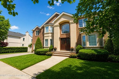 1st time offer! 2-family detached, 4 BR Center Hall Colonial - photo 3
