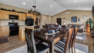 Enjoy lakefront living in this 4-bedroom, 3-bath home on scenic - photo 9