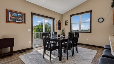 Enjoy lakefront living in this 4-bedroom, 3-bath home on scenic - photo 10