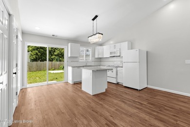 Move-In ready, New Construction with Beautiful Brick. This 3 - photo 11