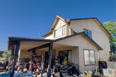 (private lake, pond, creek) Home For Sale in Central Point Oregon