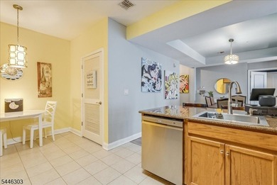Experience refined, hassle-free living in The Royal Club at - photo 16
