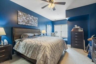 Experience refined, hassle-free living in The Royal Club at - photo 18