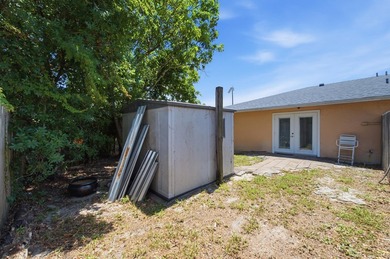 Welcome home to this beautifully updated 3-bedroom, 2-bath - photo 20