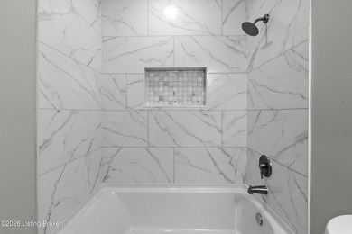 Move-In ready, New Construction with Beautiful Brick. This 3 - photo 21