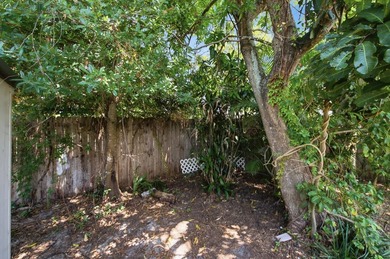 Welcome home to this beautifully updated 3-bedroom, 2-bath - photo 23
