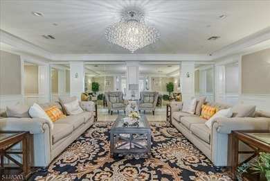 Experience refined, hassle-free living in The Royal Club at - photo 24