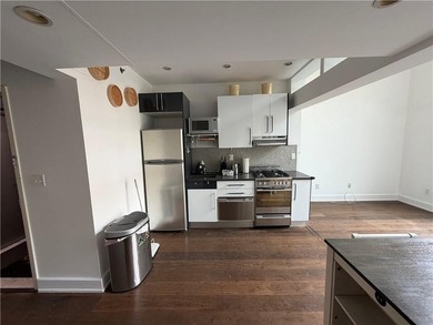 Experience the best of Brooklyn living in this stylish loft - photo 3