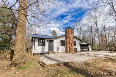 Welcome to 828 Terrace View Drive in Apple Valley. This - photo 51