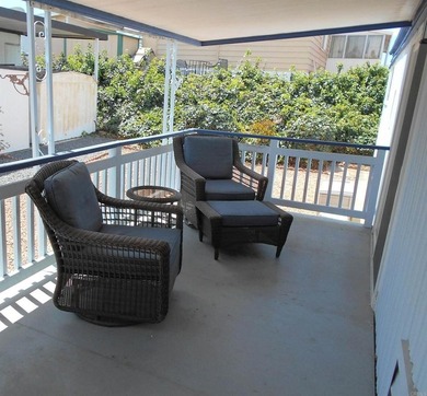 Just minutes from downtown San Diego is beautiful *Bayview - photo 2