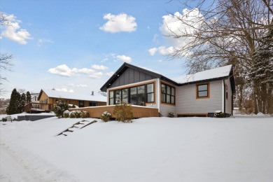 Lake Home For Sale in Edwardsburg, Michigan