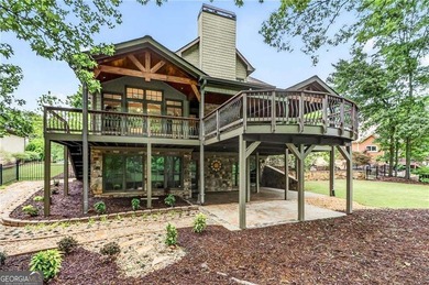 Experience exceptional lakefront living in this stunning 5 - photo 2